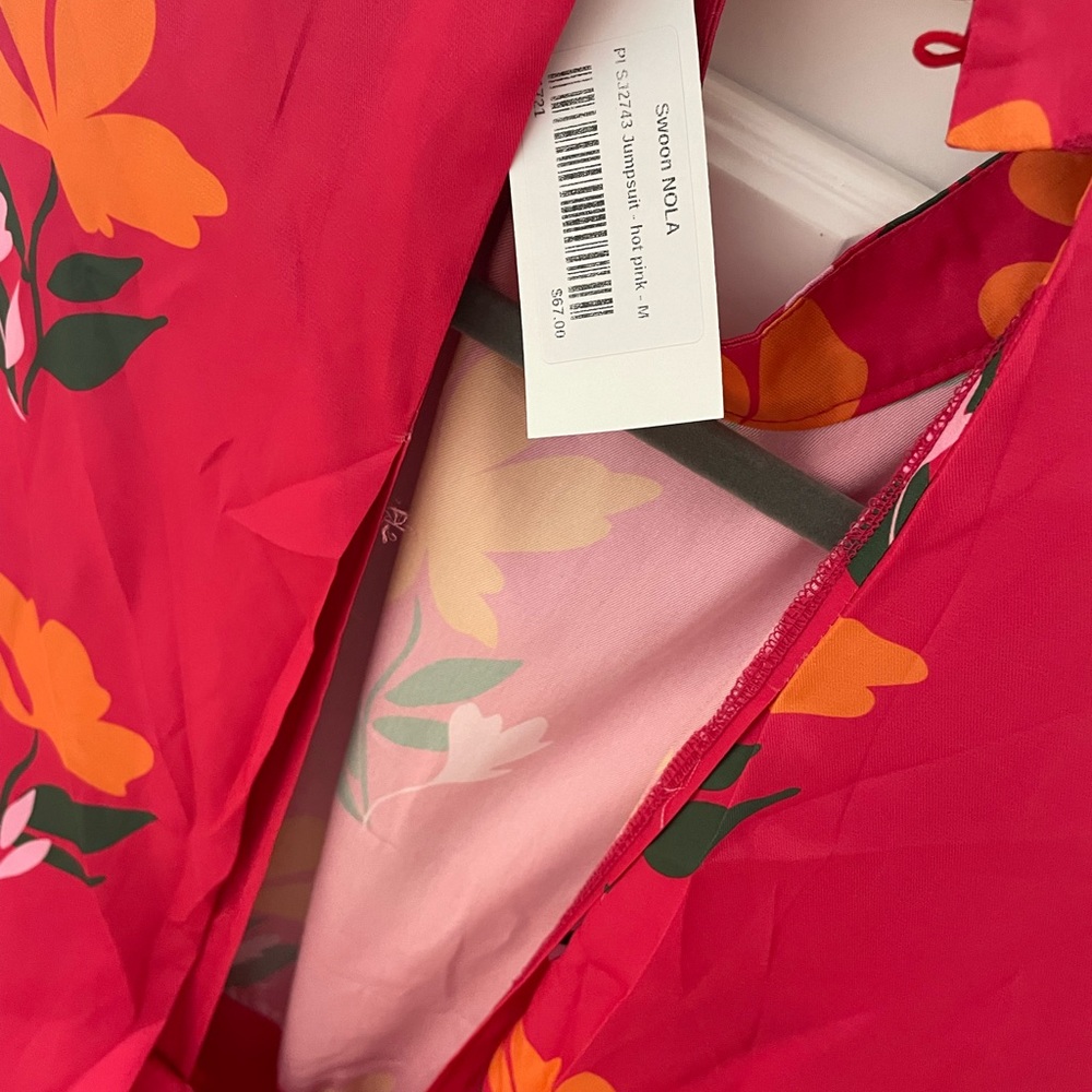 Beautiful silk hot pink jumper